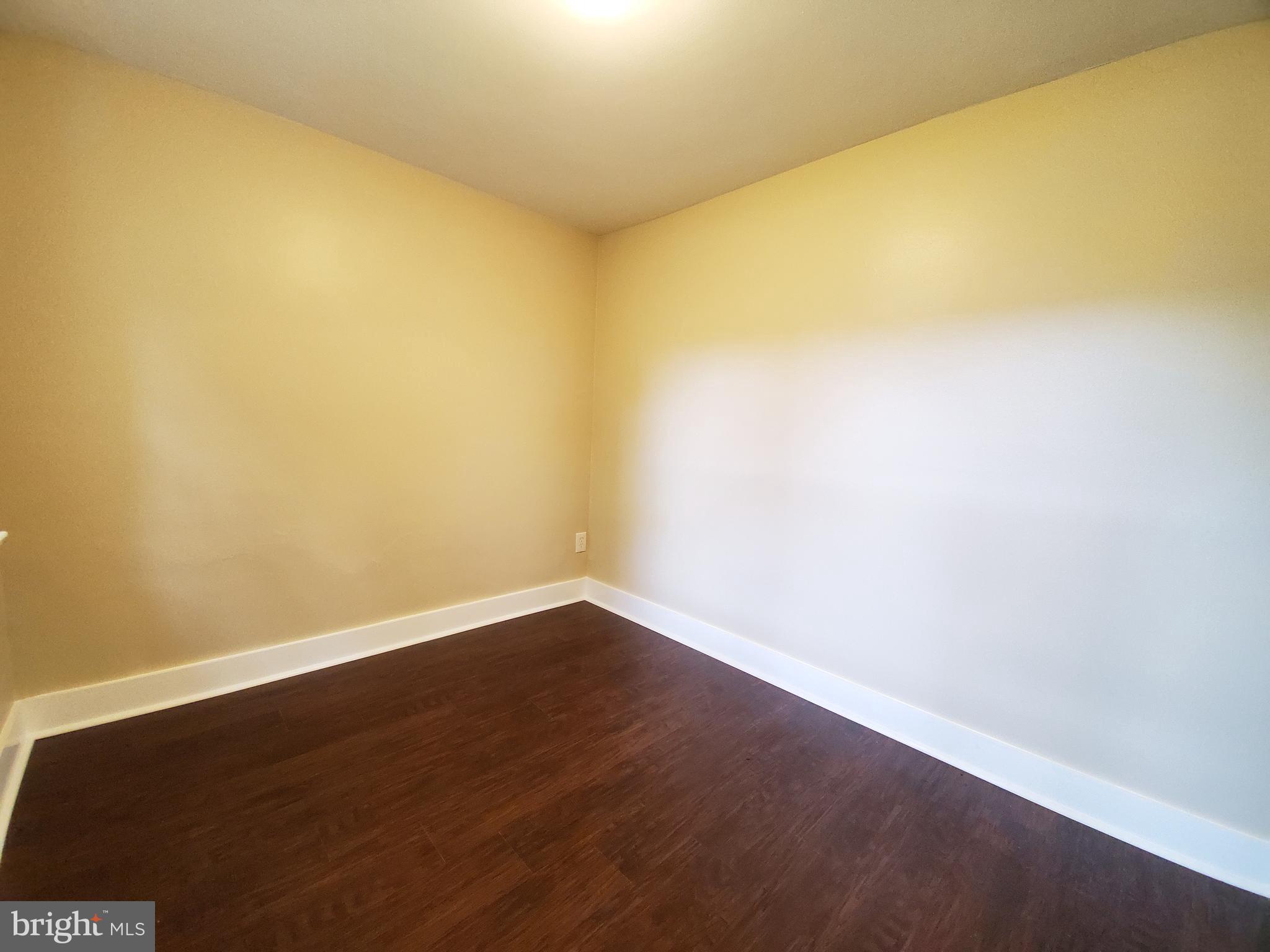 16 Wayne Road Bridgeton, NJ 08302 - Photo 27 of 37 Mudroom with Vinyl Plank Flooring