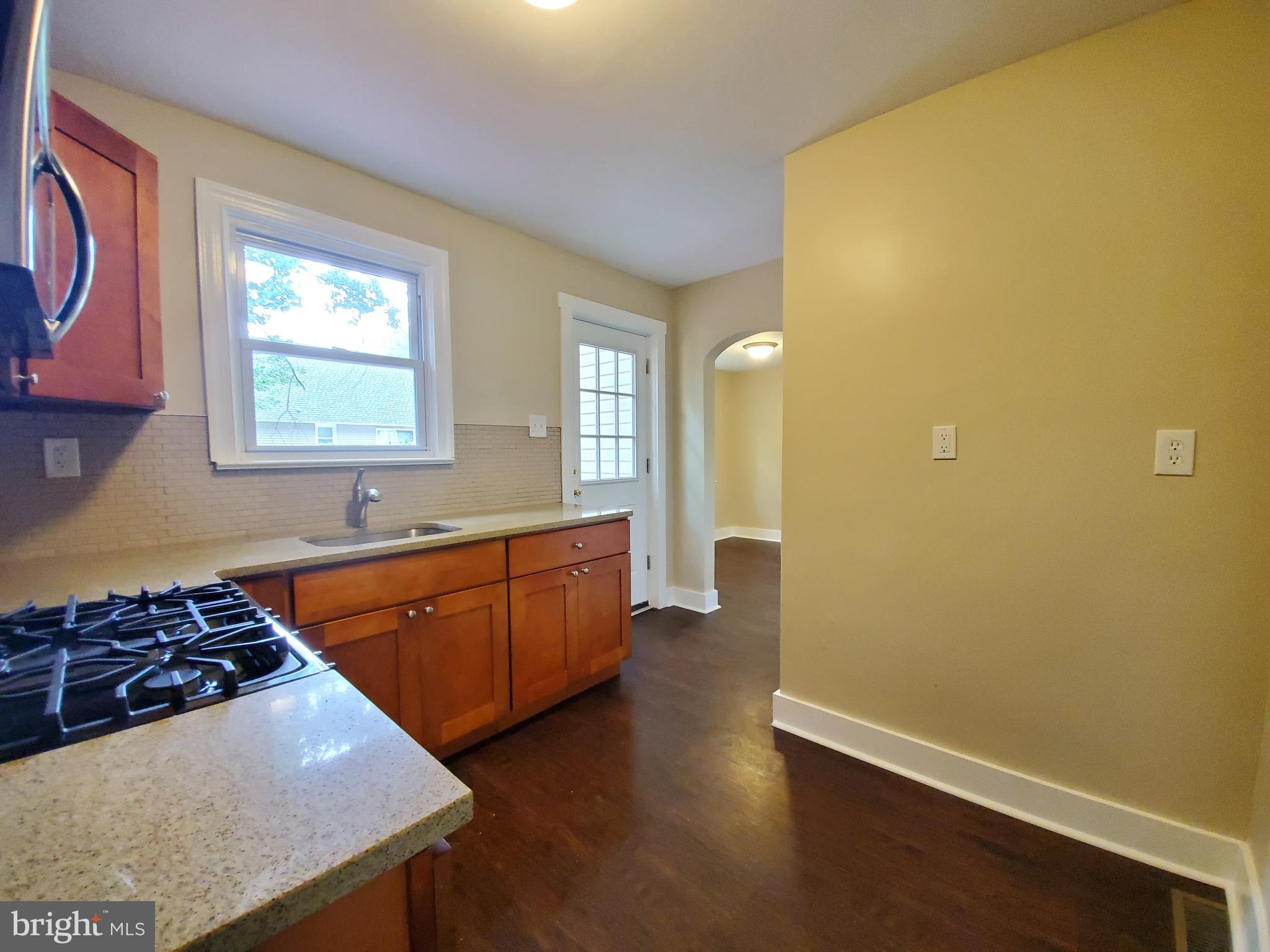 16 Wayne Road Bridgeton, NJ 08302 - Photo 8 of 37 Kitchen with New Shaker Cabinets