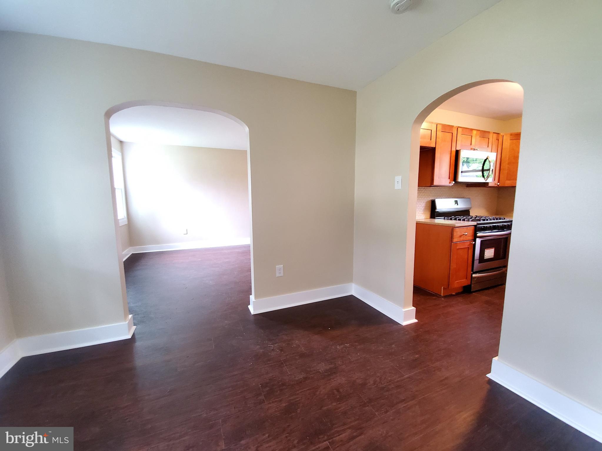 16 Wayne Road Bridgeton, NJ 08302 - Photo 10 of 37 Dining Room with Vinyl Plank Flooring