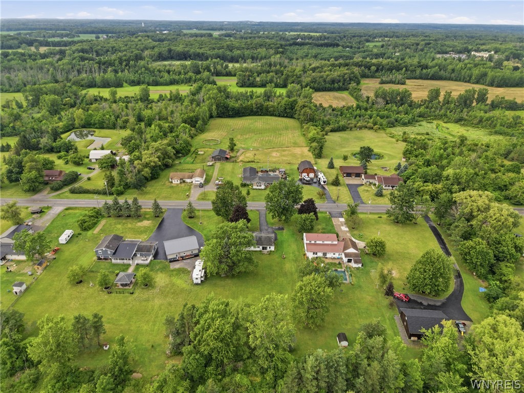 1186 Sumner Road Darien, NY 14040 - Photo 6 of 32 Gallery Image 6