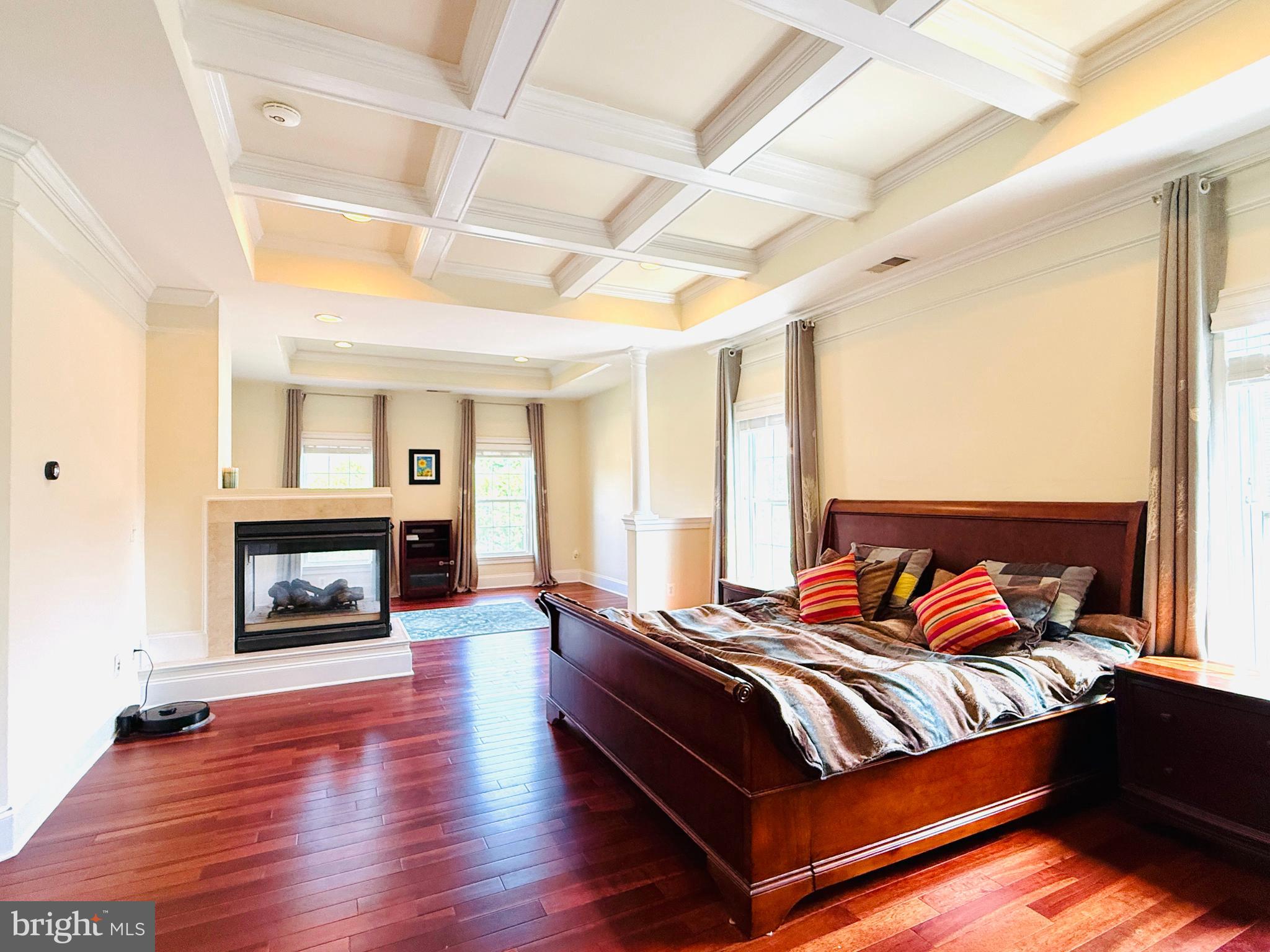 7532 Red Hill Drive Springfield, VA 22153 - Photo 26 of 48 Master bedroom