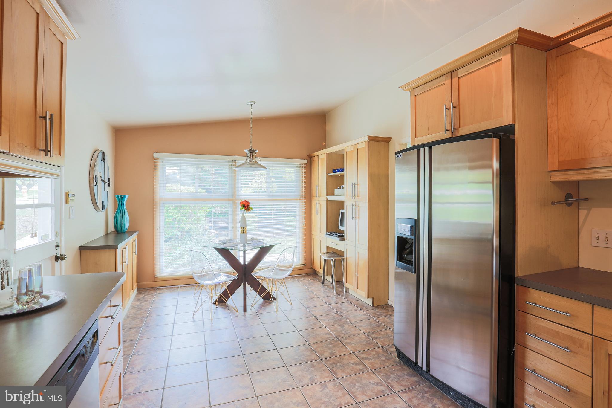6108 Ivymount Road Baltimore, MD 21209 - Photo 8 of 27 Kitchen 3
