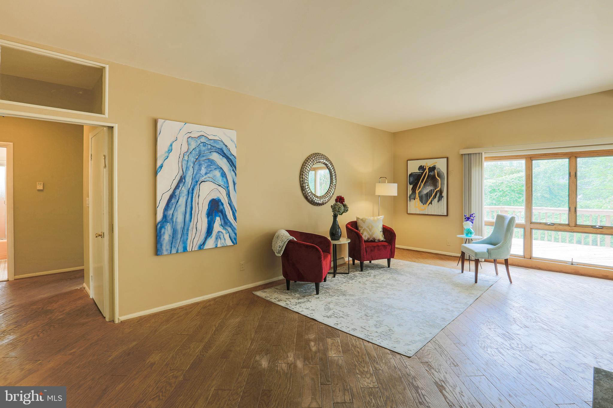 6108 Ivymount Road Baltimore, MD 21209 - Photo 9 of 27 Living Room 1