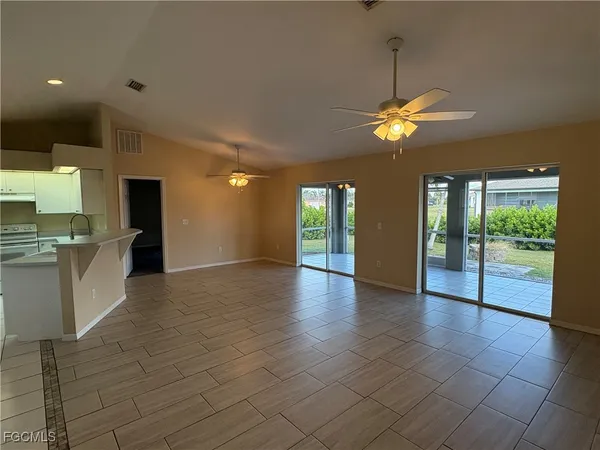 $1,600 | 4333 Agualinda Boulevard, Cape Coral, FL 33914