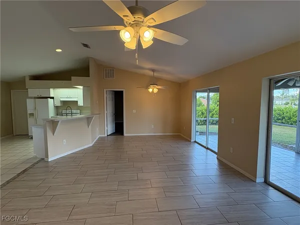 $1,600 | 4333 Agualinda Boulevard, Cape Coral, FL 33914