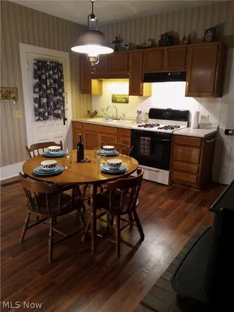 $118,900 | 108 Main Street, Deersville, OH 44693