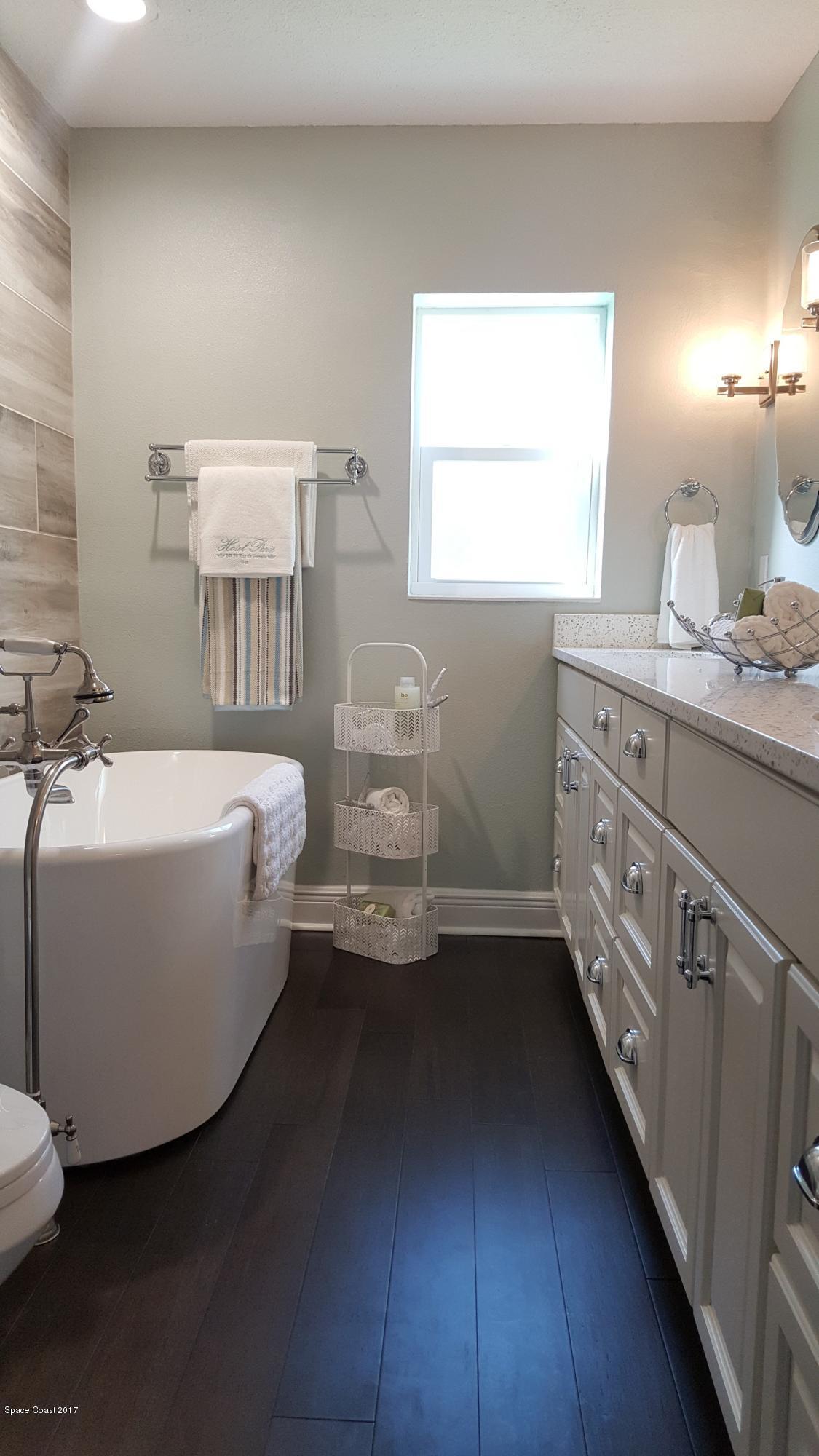 2199 North Riverside Drive Indialantic, FL 32903 - Photo 19 of 21 2nd Full Bath