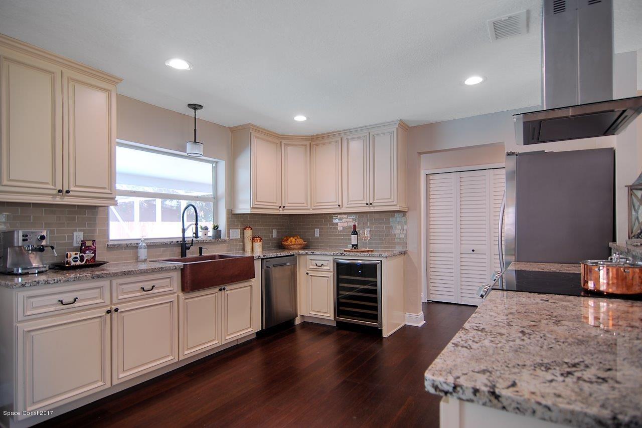 2199 North Riverside Drive Indialantic, FL 32903 - Photo 3 of 21 kitchen