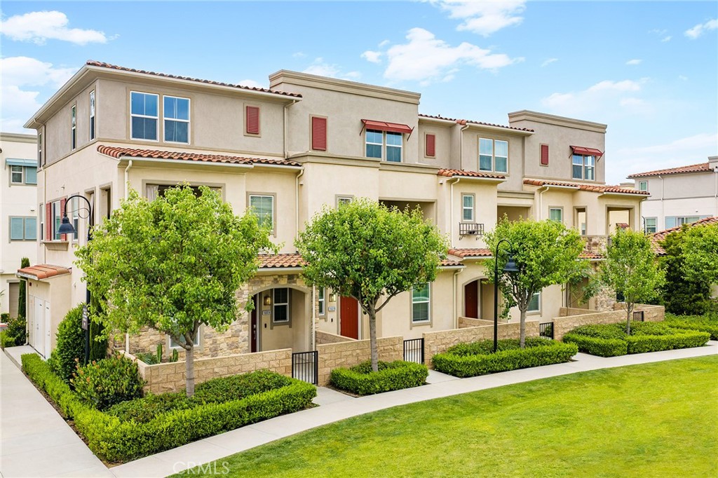 1601 St Simon Circle, Unit D Alhambra, CA 91803 - Photo 2 of 37