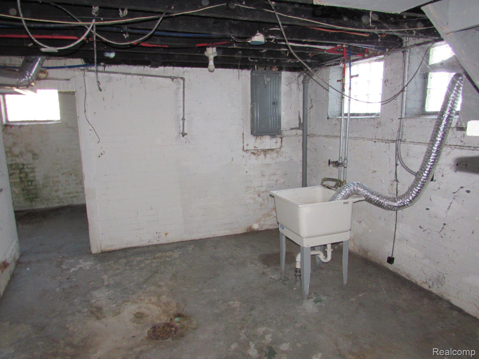 5950 Audubon Road Detroit, MI 48224 - Photo 27 of 46 Gallery Image 27