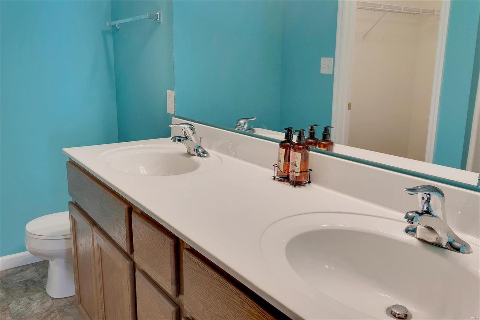 9719 Crayford Road, Unit 2F Affton, MO 63123 - Photo 21 of 27