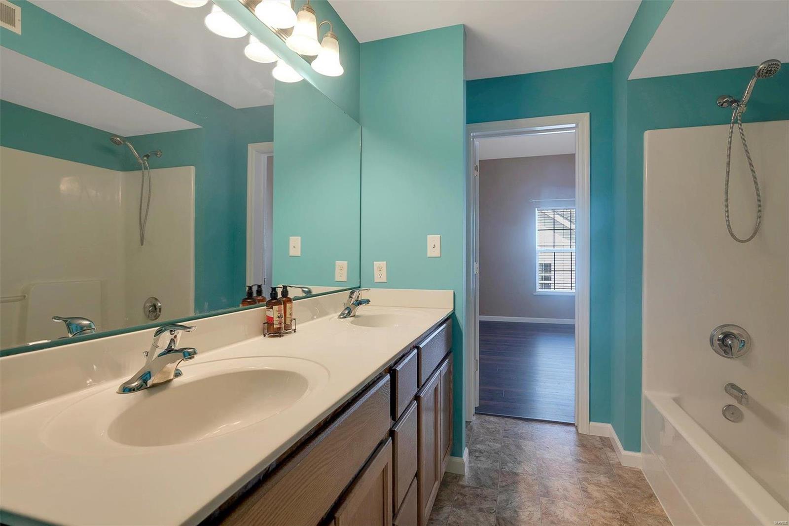 9719 Crayford Road, Unit 2F Affton, MO 63123 - Photo 22 of 27