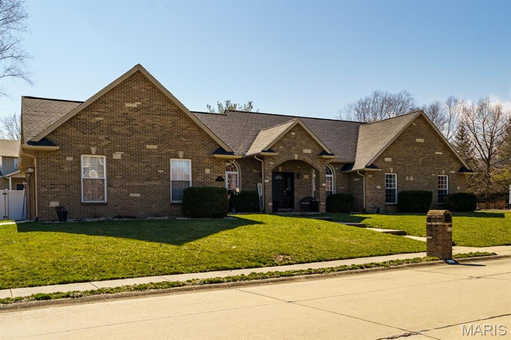 117 Callaway Court O'Fallon, IL 62269 - Photo 4 of 66