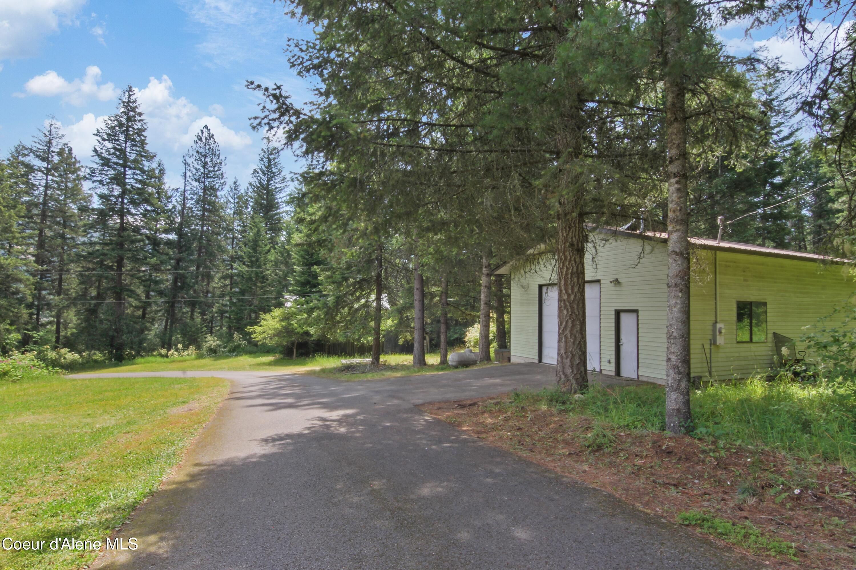 150 Denali Road Sagle, ID 83860 - Photo 8 of 40 007_View