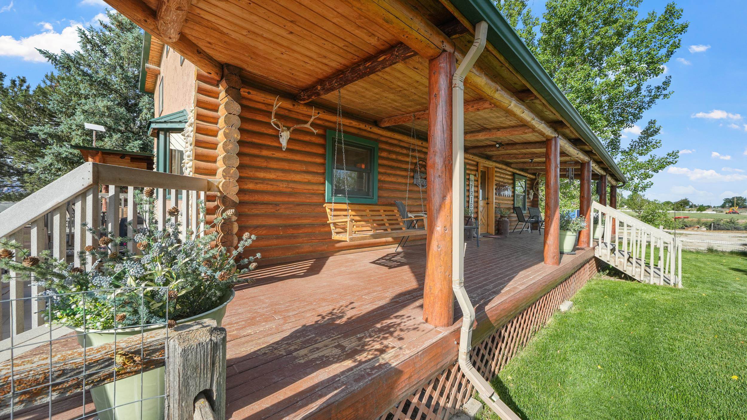 1355 N Road Loma, CO 81524 - Photo 4 of 41 Gallery Image 4