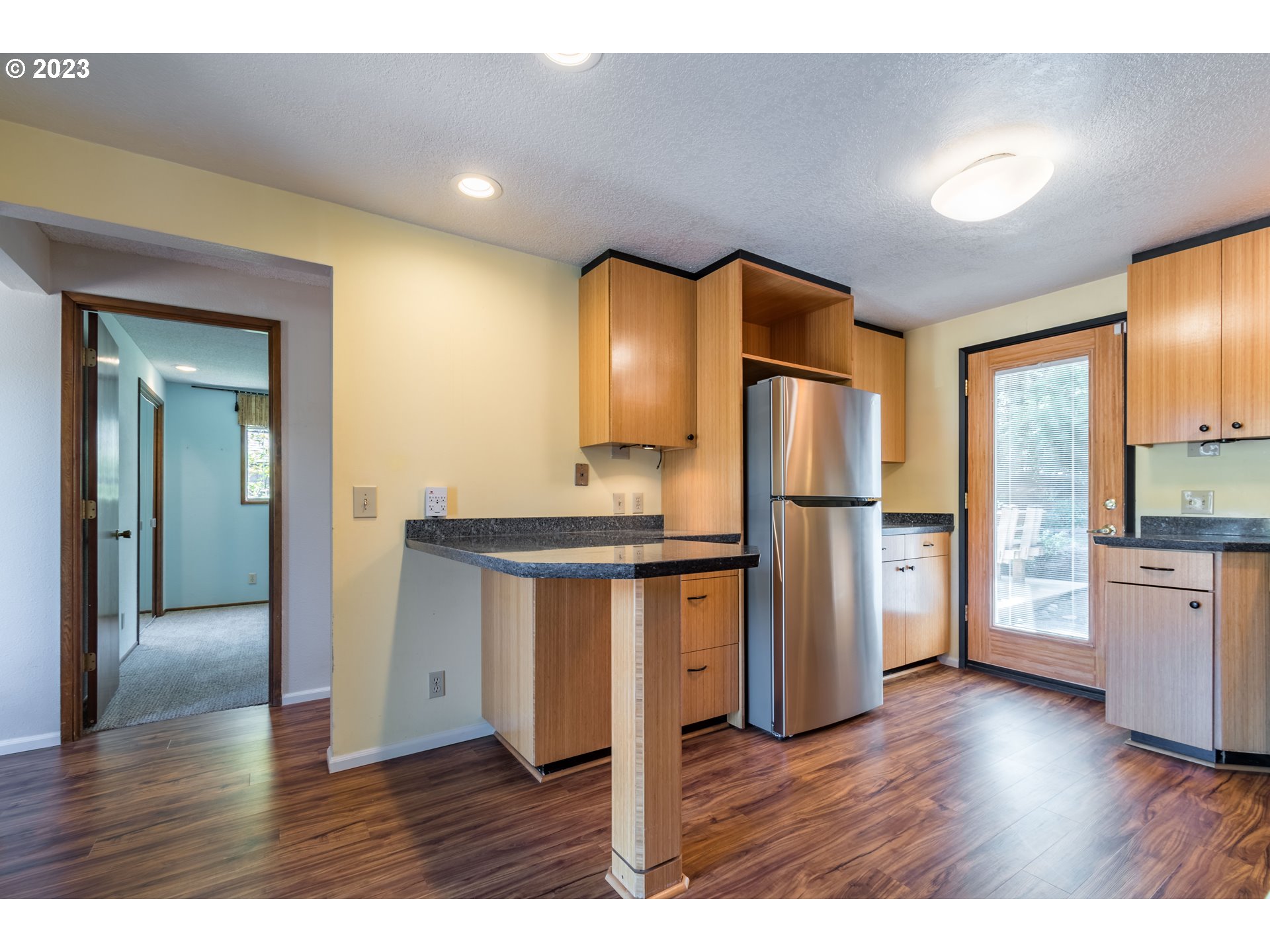4029 Dillard Road Eugene, OR 97405 - Photo 14 of 47 Gallery Image 14
