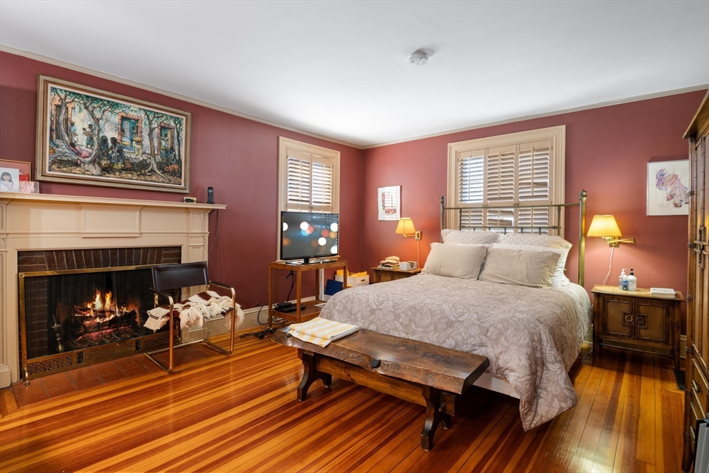 46 Central Avenue Newton, MA 02460 - Photo 17 of 33