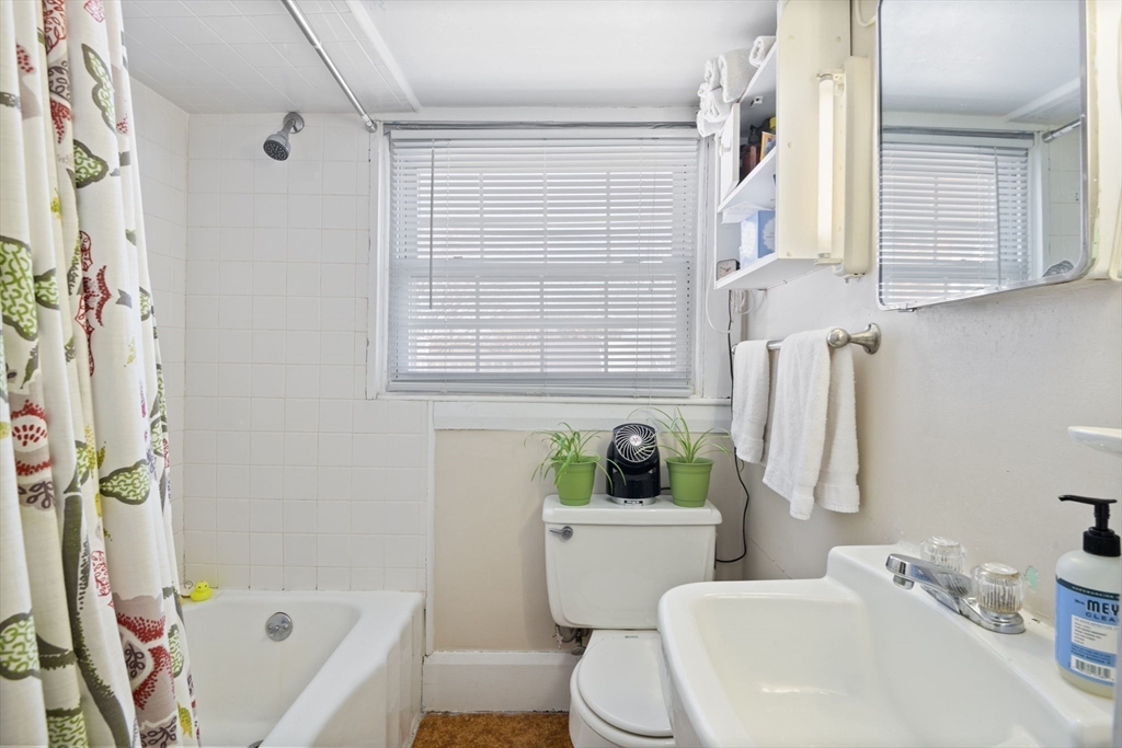 46 Central Avenue Newton, MA 02460 - Photo 28 of 33