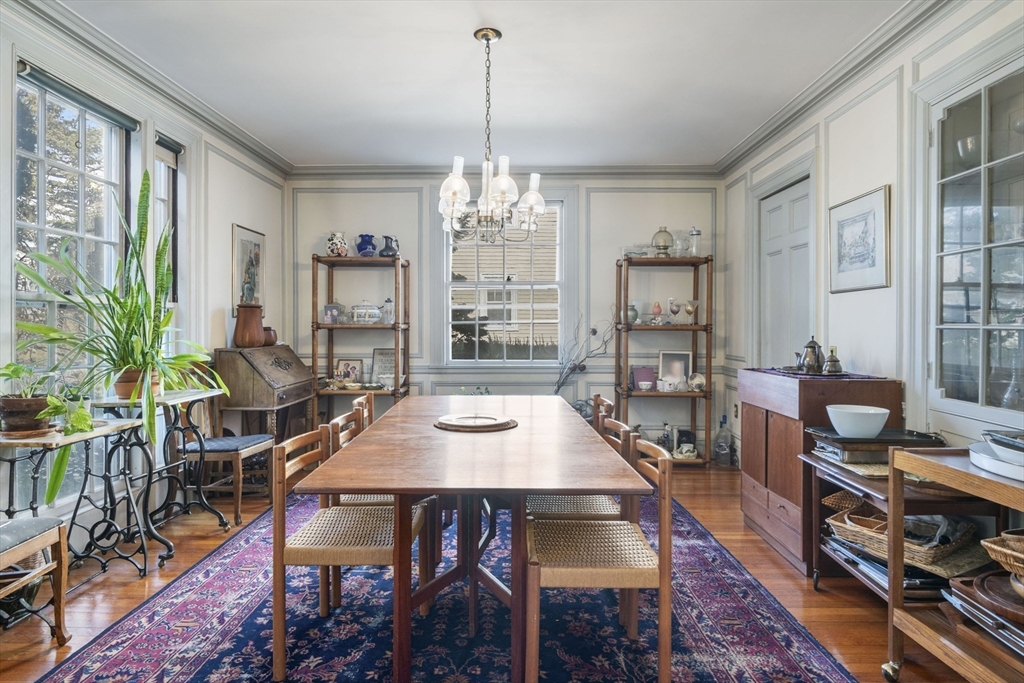 46 Central Avenue Newton, MA 02460 - Photo 9 of 33