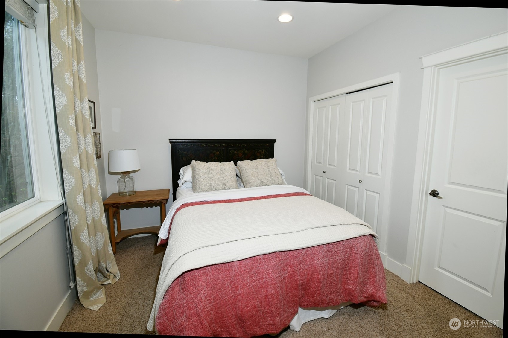16615 38th Avenue Southeast Bothell, WA 98012 - Photo 17 of 35 Gallery Image 17