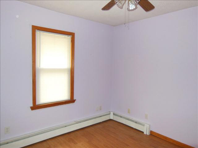 3463 Consear Road Lambertville, MI 48144 - Photo 9 of 11 20392334-8.JPG