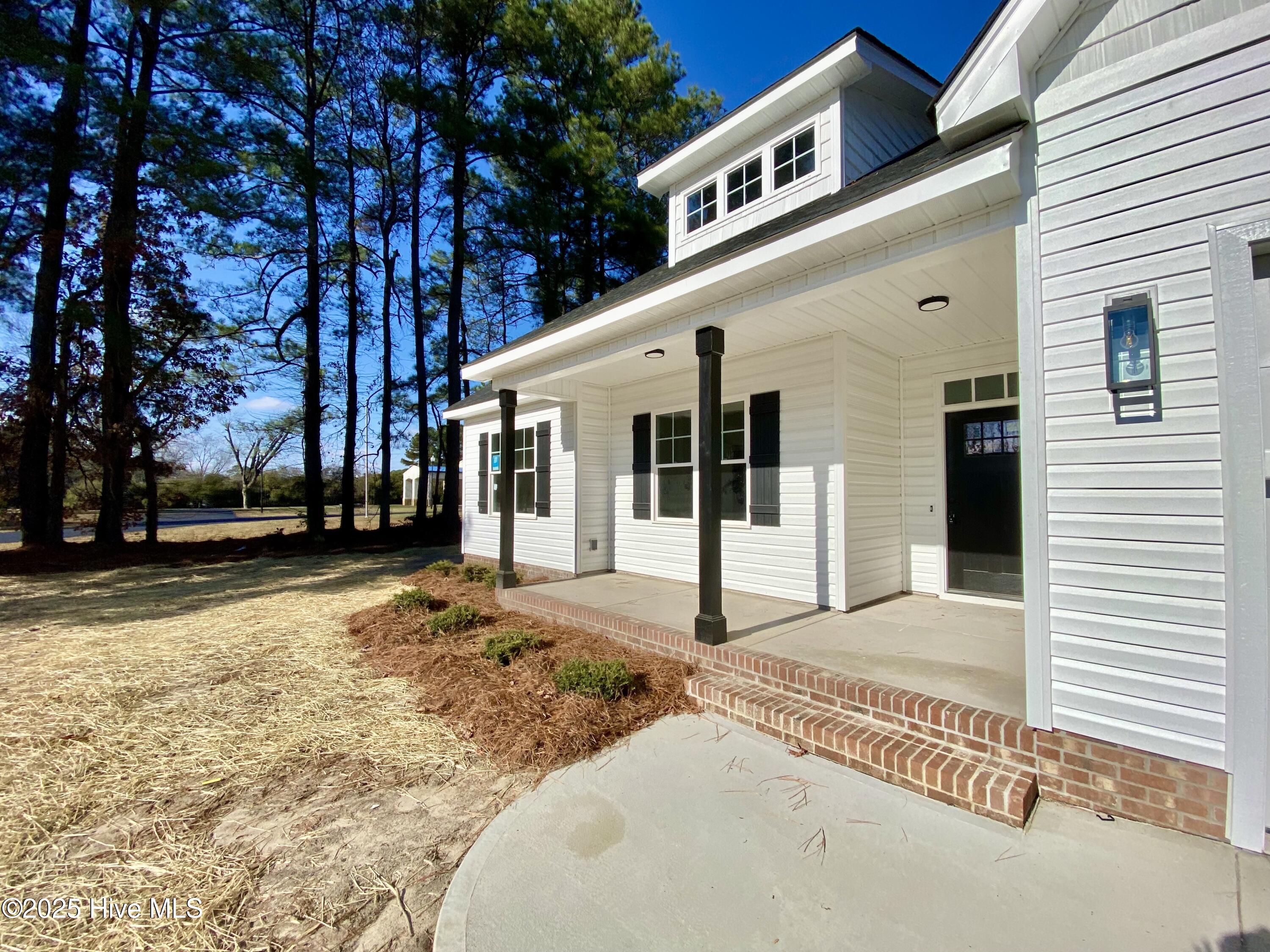 276 Buck Swamp Road Goldsboro, NC 27530 - Photo 4 of 17 IMG_3878