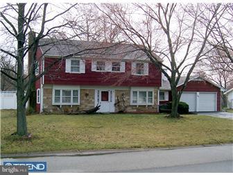 138 Country Club Road Willingboro, NJ 08046 - Photo 1 of 2 Exterior Front