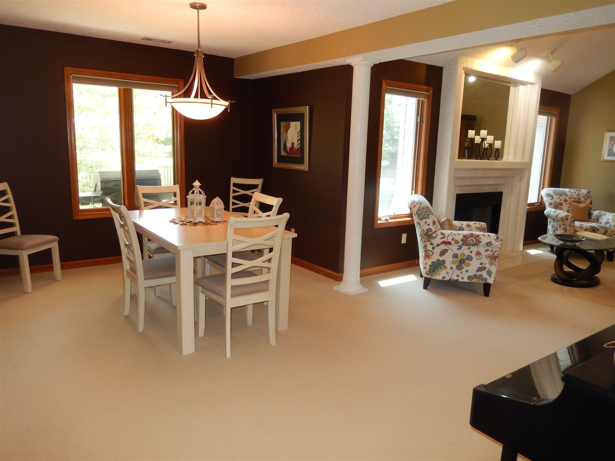9031 Spring Forest Drive Fort Wayne, IN 46804 - Photo 7 of 25 Gallery Image 7