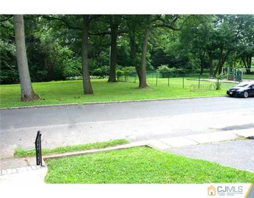 1125 Sayre Road South Union, NJ 07083 - Photo 22 of 25