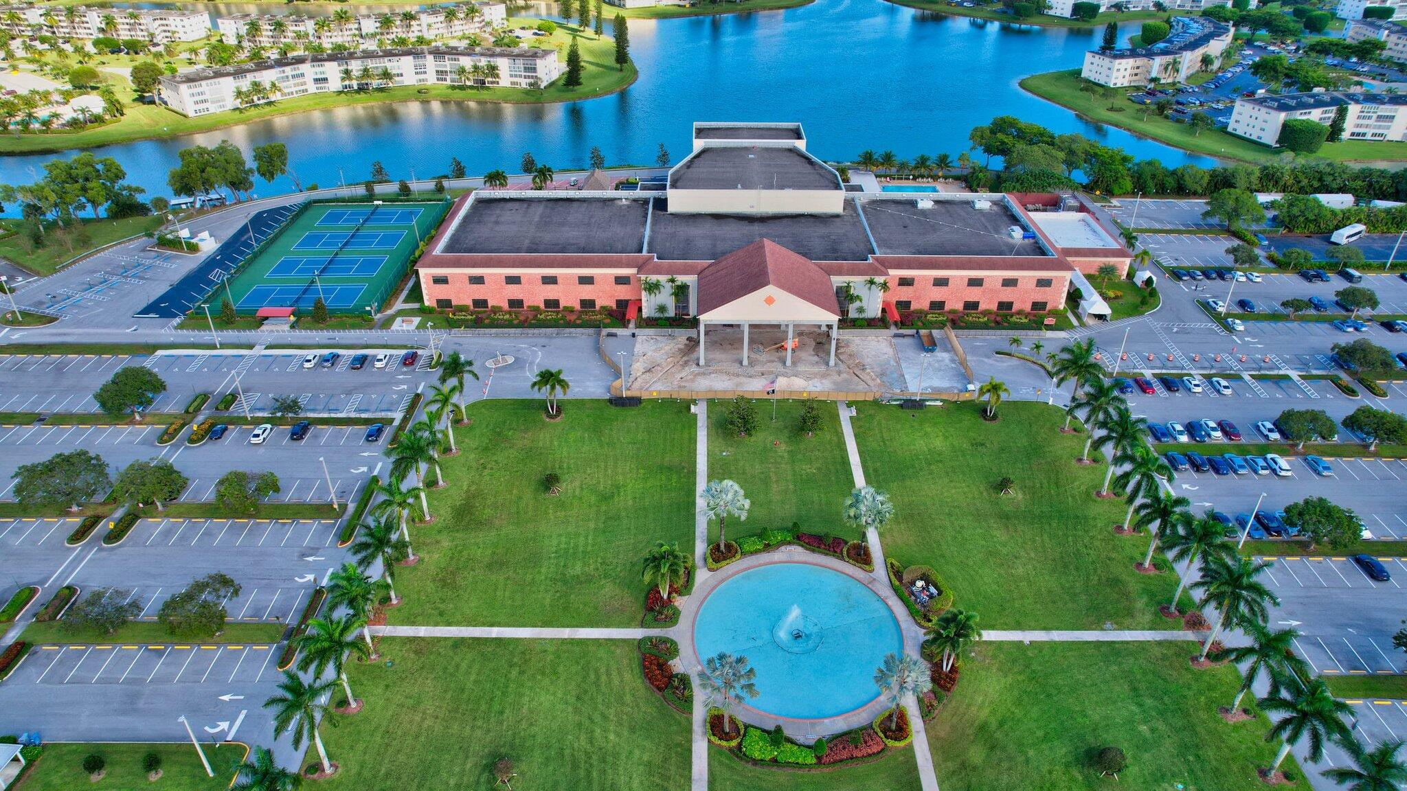200 Mansfield East Boca Raton, FL 33434 - Photo 22 of 51 Clubhouse