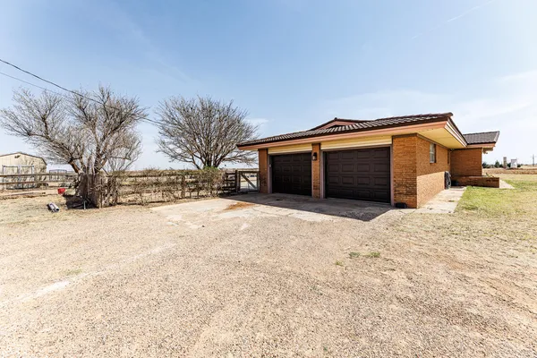 $299,000 | 15308 County Road 2600, Lubbock, TX 79403