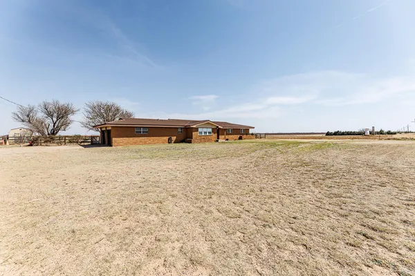$299,000 | 15308 County Road 2600, Lubbock, TX 79403