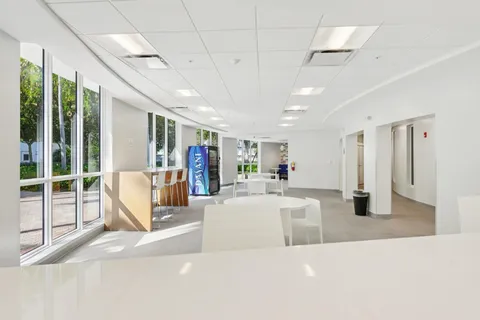 $325,000 | 600 Three Islands Boulevard, Unit 1106, Hallandale Beach, FL 33009