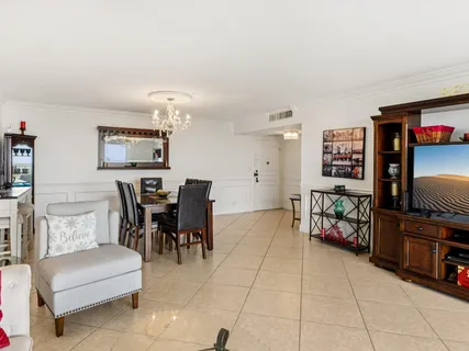 $325,000 | 600 Three Islands Boulevard, Unit 1106, Hallandale Beach, FL 33009