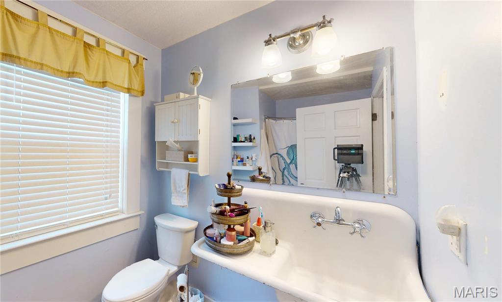 214 East Main Street Greenville, IL 62246 - Photo 27 of 46
