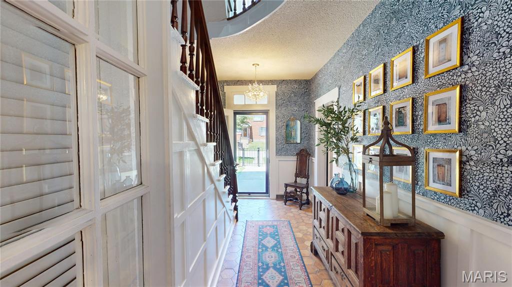214 East Main Street Greenville, IL 62246 - Photo 4 of 46