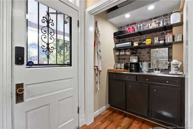 $345,000 | 503 Moss Street, Lake Charles, LA 70601