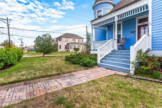 $345,000 | 503 Moss Street, Lake Charles, LA 70601