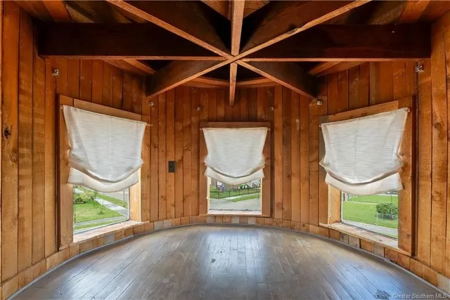 $345,000 | 503 Moss Street, Lake Charles, LA 70601