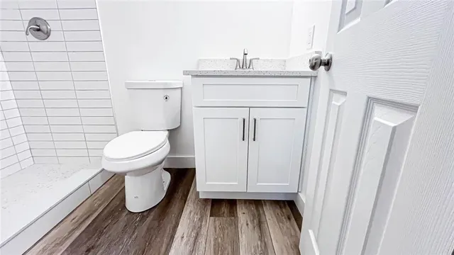 $549,900 | 4094 Dollar Circle, Suwanee, GA 30024