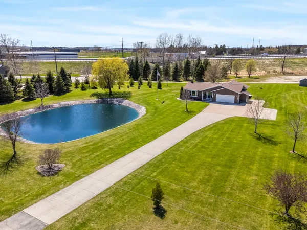 $399,900 | 1230 North Parkview Road, Manitowoc, WI 54220