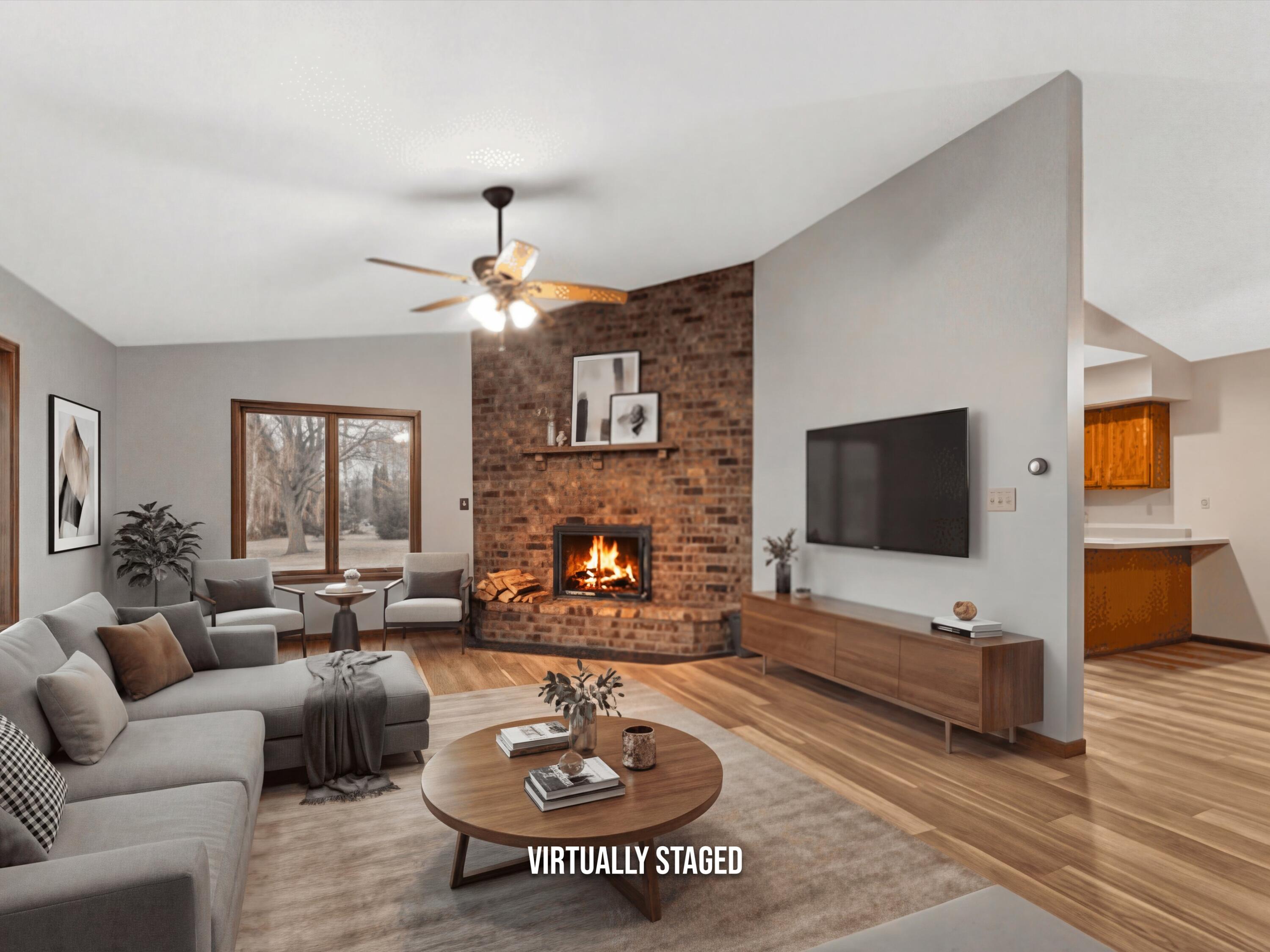 1230 North Parkview Road Manitowoc, WI 54220 - Photo 6 of 32 Living- Staged