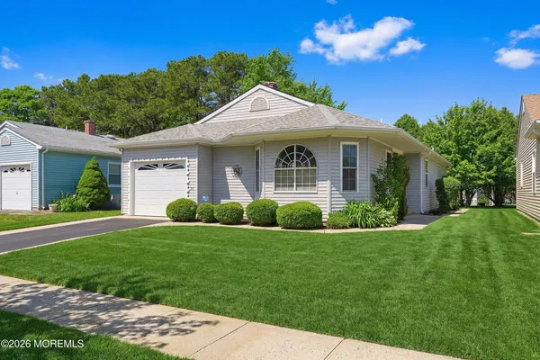 $348,500 | 35 Noranda Street, Toms River, NJ 08757