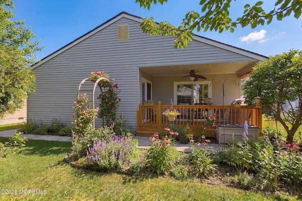 $348,500 | 35 Noranda Street, Toms River, NJ 08757