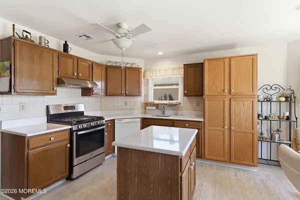 $348,500 | 35 Noranda Street, Toms River, NJ 08757