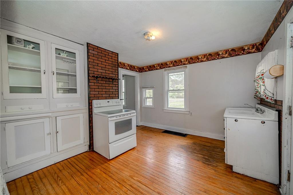 421 Fish And Game Club Road Masontown, PA 15461 - Photo 9 of 25
