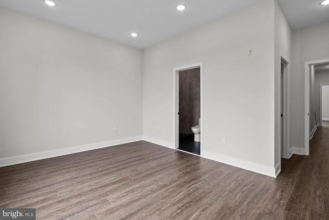 2146 North Front Street, Unit 3 Philadelphia, PA 19122 - Photo 14 of 19