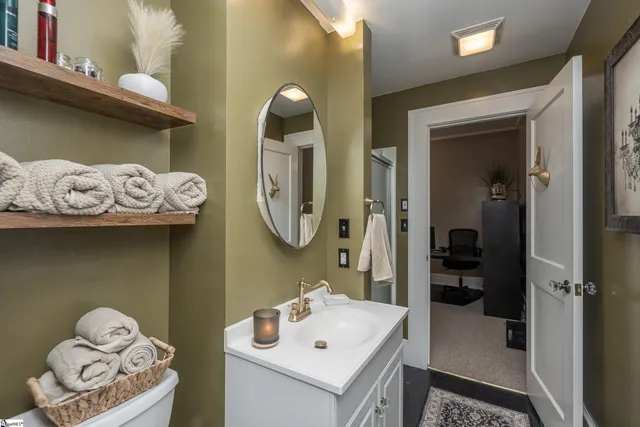 $379,000 | 525 Crane Avenue, Greenville, SC 29617