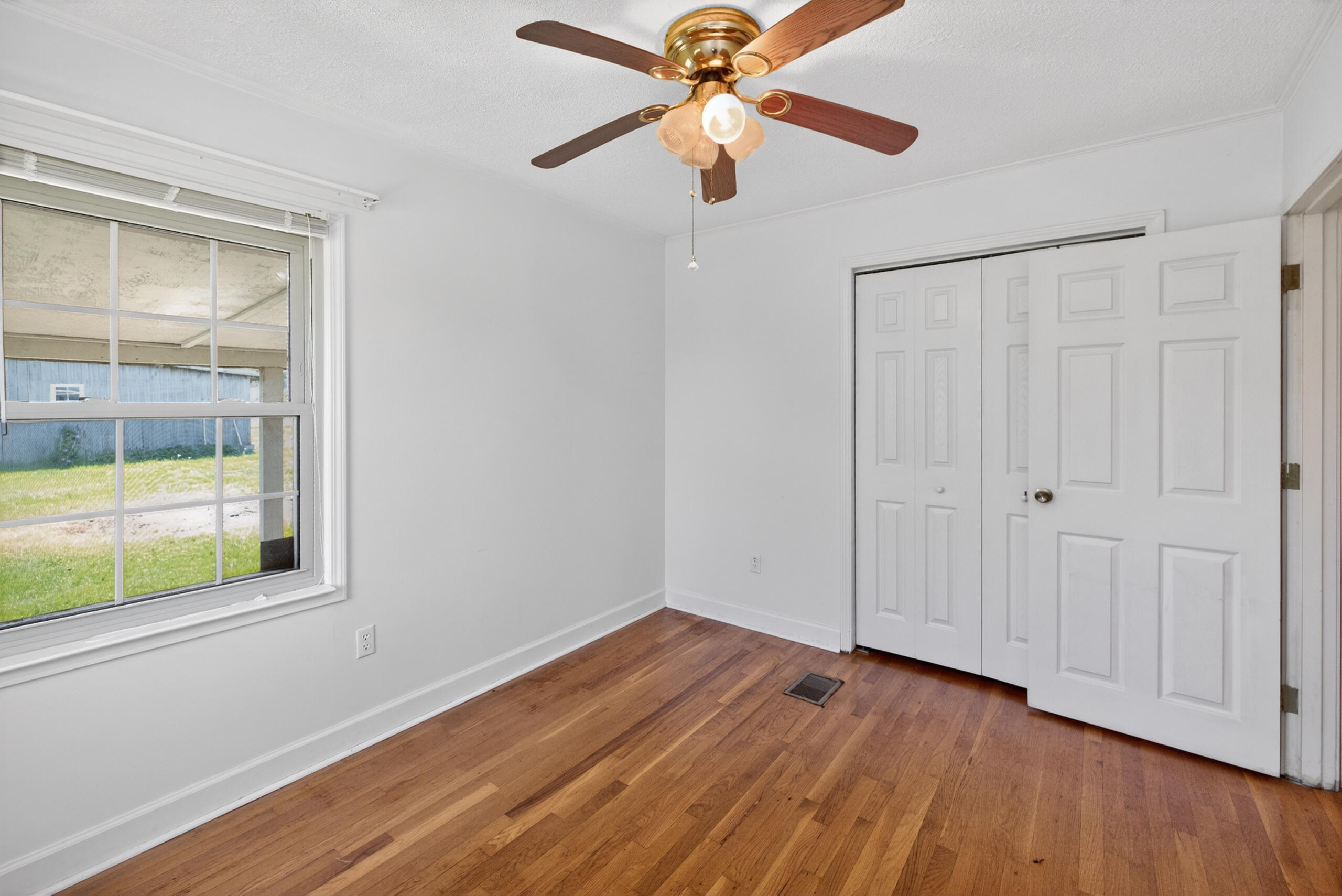 476 College Hill Road Waco, KY 40385 - Photo 6 of 39 121