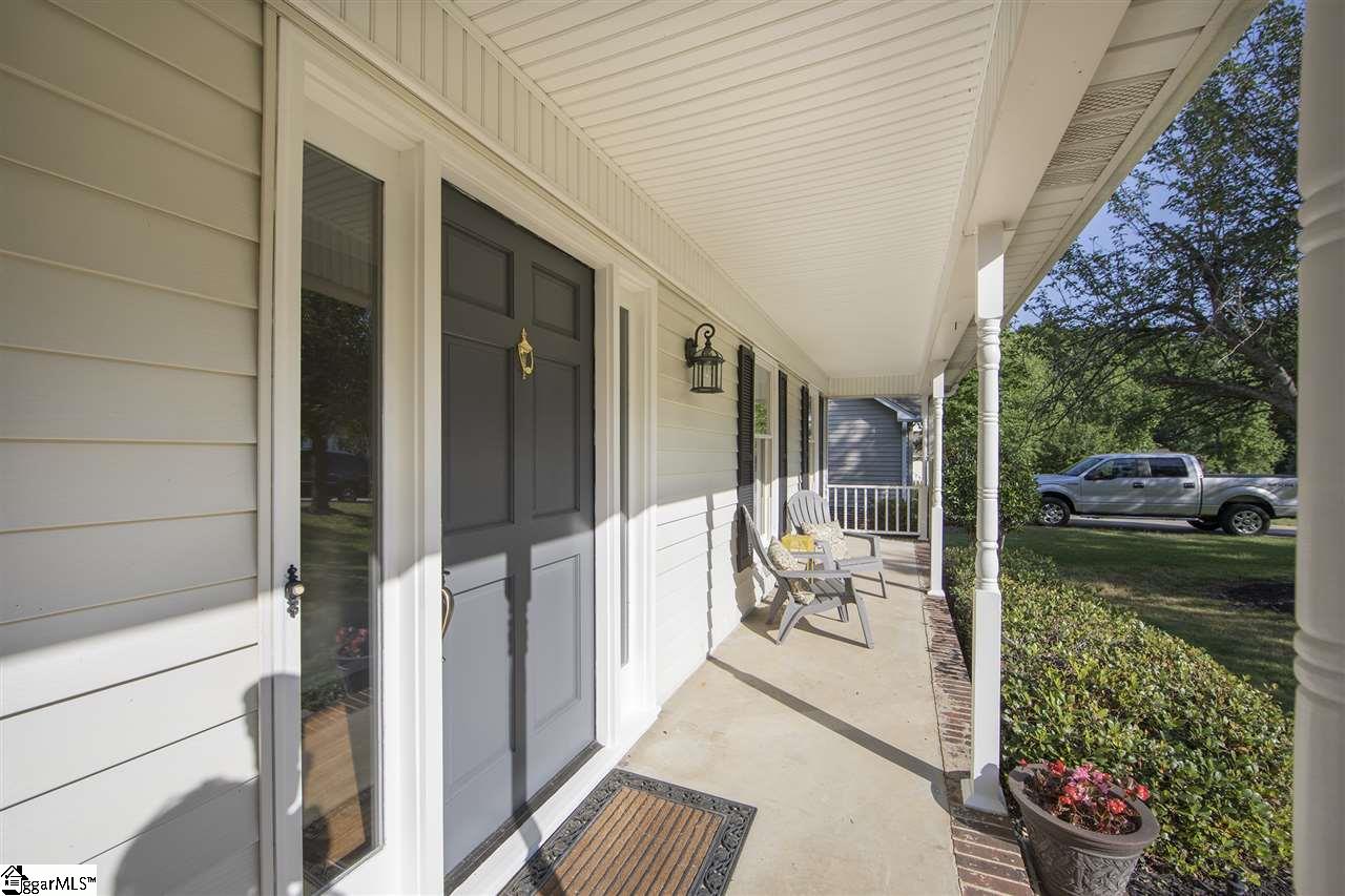 701 Spring Meadow Way Simpsonville, SC 29680 - Photo 4 of 36 Front Porch